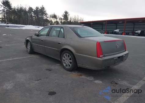 2011 Cadillac Dts Premium Collection из США, поврежденный, VIN 1G6KH5E65BU105577